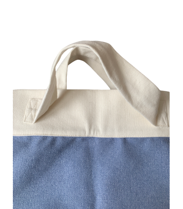 Sac en tissu bleu et blanc