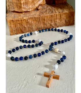 Chapelet en pierres semi-précieuses onyx/cornaline/howlite/apatite bleue/quartz rose - Carmel d'Avranches