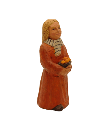 Grande crèche de Dourgne - Femme à la corbeille