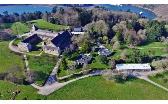 L'Abbaye St Guénolé Landevennec